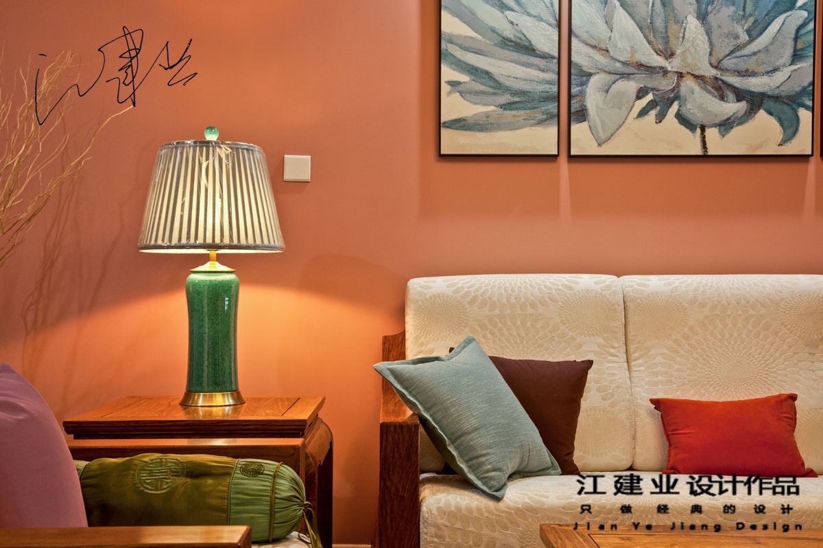 中式客廳沙發(fā)背景墻實(shí)景圖