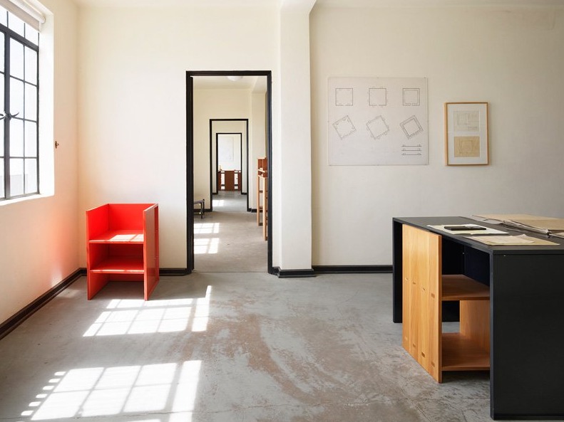 SFMOMA舉辦“donald judd: specific furniture”展覽 盡顯簡(jiǎn)單之美